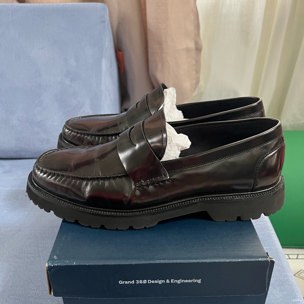Cole Haan Black Leather Loafers